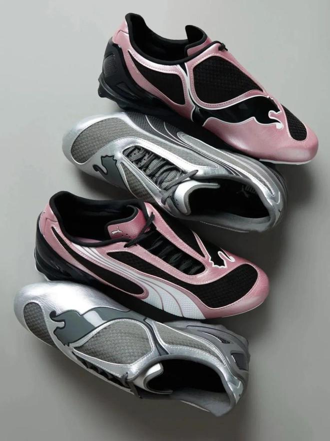 人招牌色这4双sneakers值得一冲！J9真人游戏第一品牌当「液态银」成春夏潮(图10)